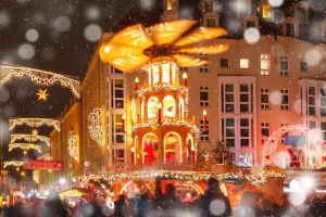marché Noël Bruxelles chalets illuminés grande roue