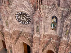 mosquée cathédrale Cordoue patios fleuris Guadalquivir