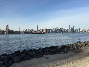 plage Coney Island New York océan skyline